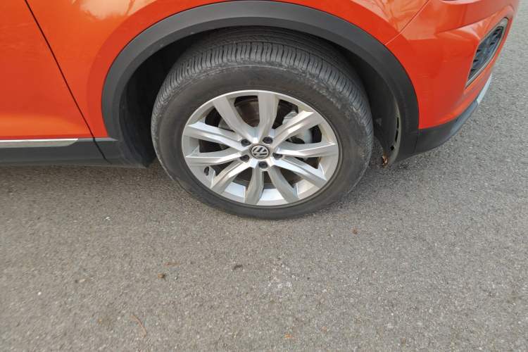 Used Volkswagen T-ROC 2018 230TSI DSG Two-Wheel Drive Advanced Version China V Standard Right Front Wheel Hub