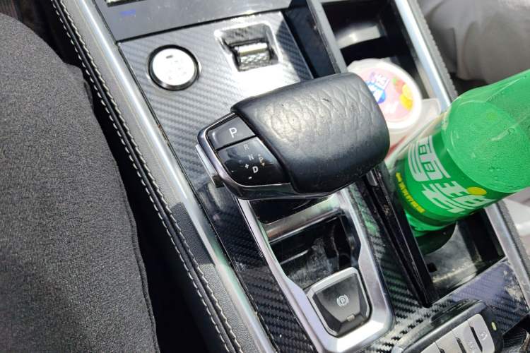 Used CHANGAN CS85 COUPE 2019 1.5T DCT Dynamic Version China VI Standard
