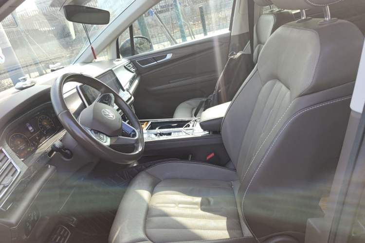 Used Volkswagen Viloran 2023 Revised Version 380TSI Luxury Edition Left Front Seat