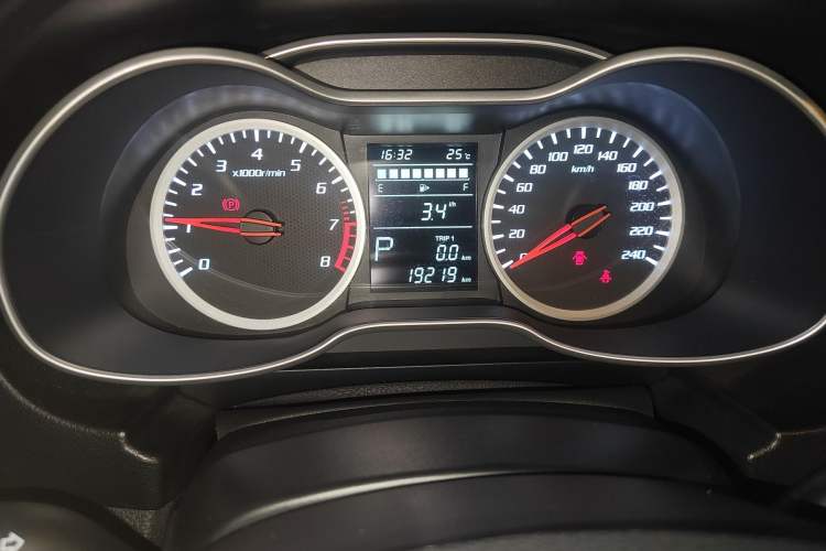 Used Bestune X40 2019 1.6L Automatic Luxury Edition China VI Odometer Close Up