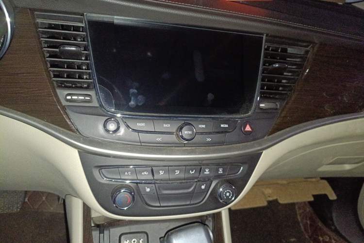 Used Buick Verano 2019 Sedan 15S Automatic Leading Model