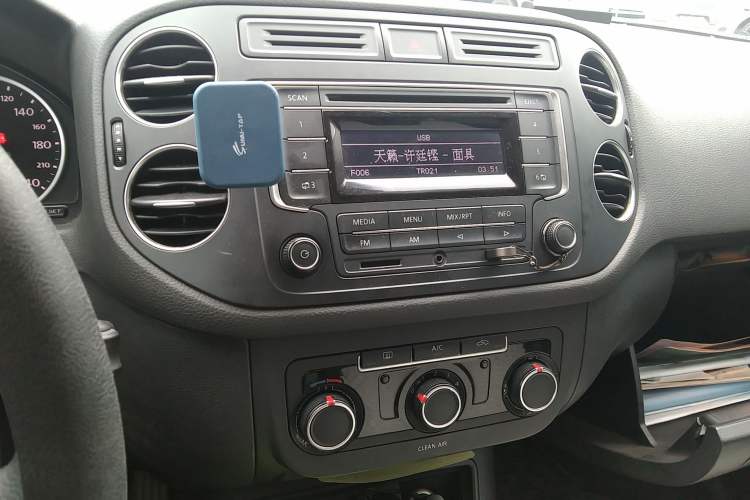 Used Volkswagen Tiguan 2016 280TSI Automatic Two-Wheel-Drive Silk Road Style Edition