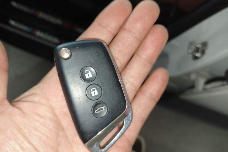 Used Baojun RS-3 2020 1.5L Manual Smart Comfort Edition