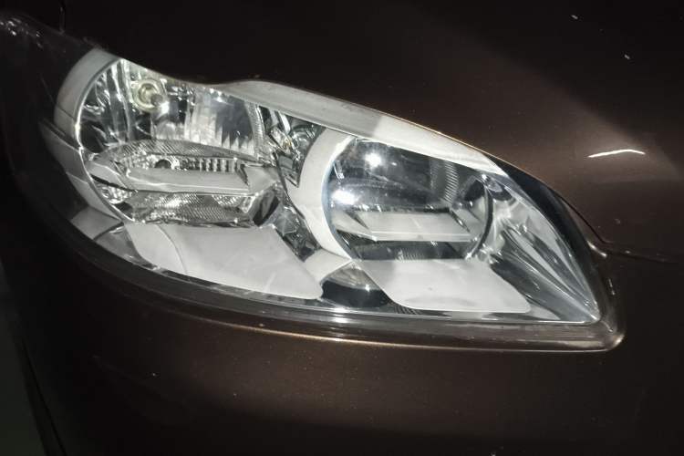 Used Peugeot 301 2014 1.6L Automatic Luxury Edition