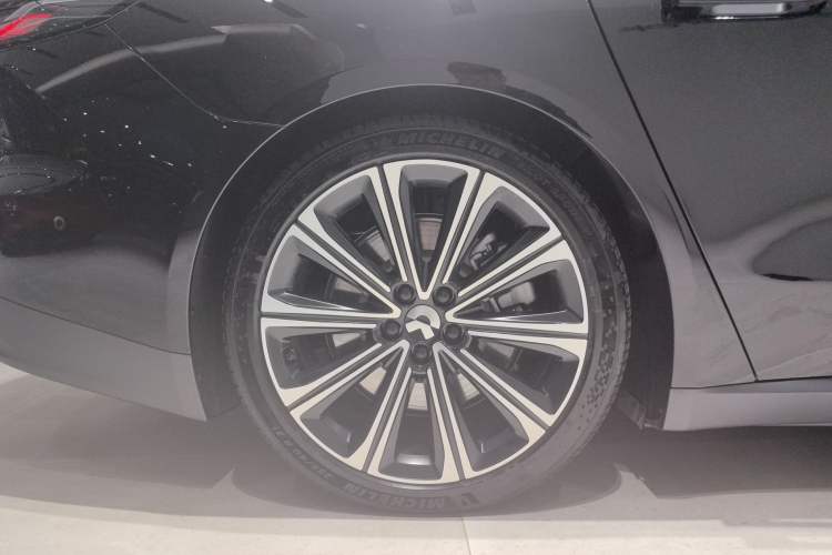 Used Nio ET7 2024 100kWh Executive Signature Edition
