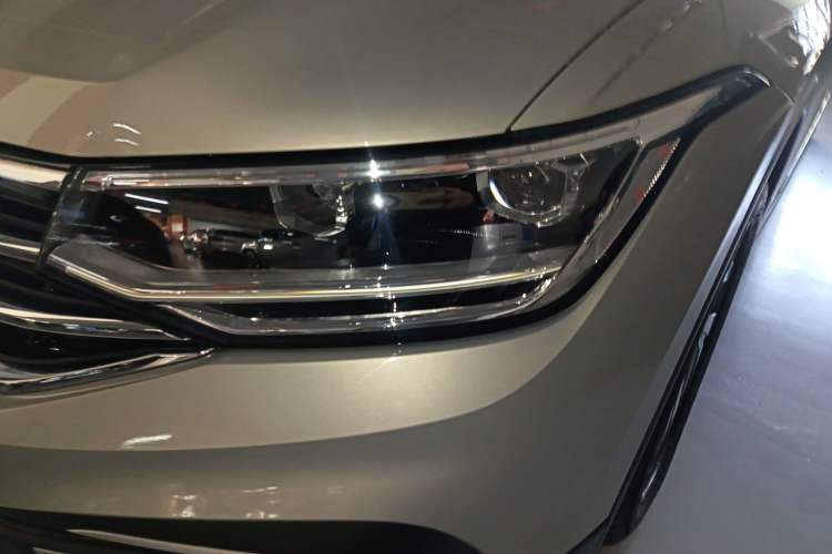 Used Volkswagen Tiguan L 2022 330TSI Automatic Two-Wheel Drive Smart Edition