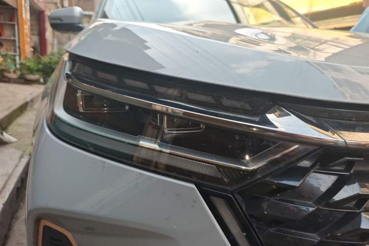 Used Chery Tiggo 8 PRO 2022 390T Four-Wheel Drive Storm Edition 5 Seats Right Front Headlight