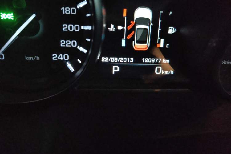 Used Land Rover Range Evoque 2014 2.0T 5-Door Ignite Edition
