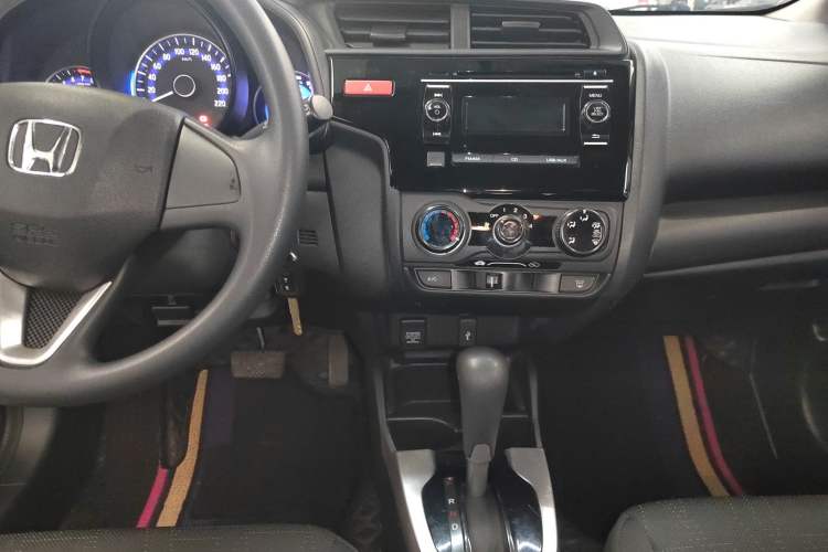 Used Honda Fit 2016 1.5L LXS CVT Comfort Sunroof Version
