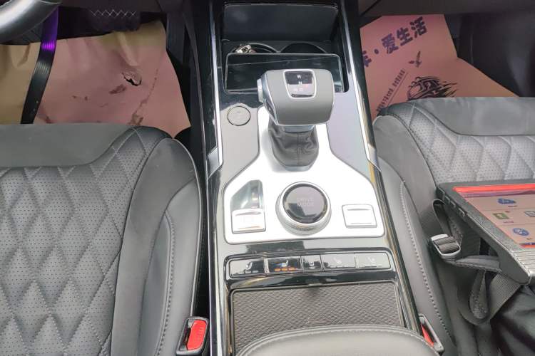 Used Hongqi HS5 2019 2.0T Smart Connect Flagship Edition