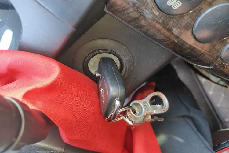 Used Roewe W5 2013 1.8T 2WD Automatic Xingyu Edition
