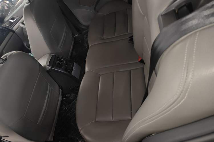 Used Skoda Octavia 2014 1.6L Automatic Yijie Edition