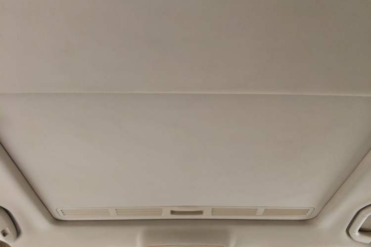 Used Mercedes-Benz E-Class 2014 E 260 L Sport Edition