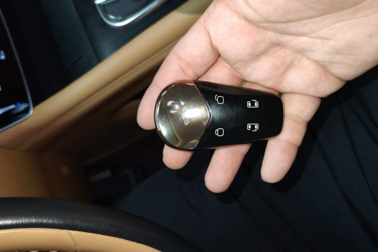 Used VOYAH Dream 2022 Low-Carbon Edition Dream+ Smart Enjoyment Package
