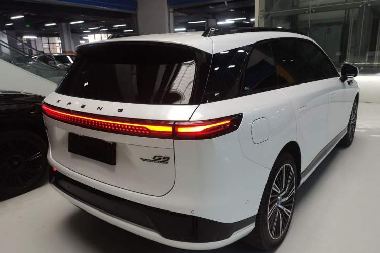 Used XPeng G9 2022 702 Pro Rear Right 45 Deg