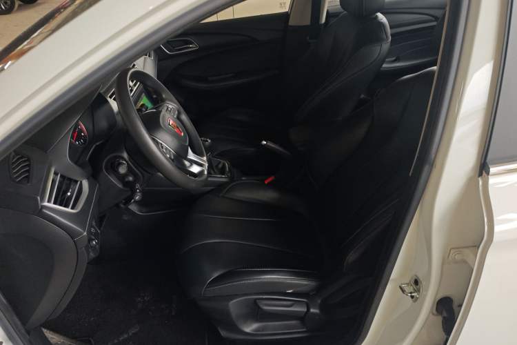 Used Roewe i5 2020 1.5L Manual 4G Connect Leehao Flagship Edition Left Front Seat