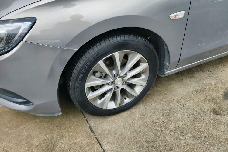 Used Buick GL6 2019 18T 6-Seater Connected Luxury Version China V Standard