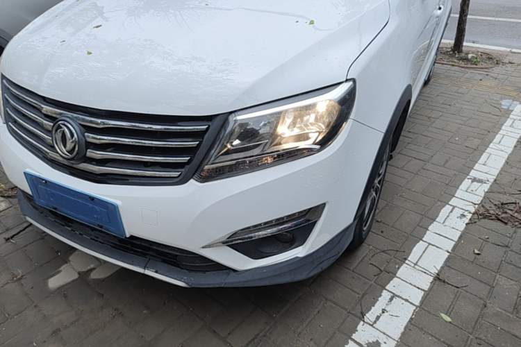 Used FORTHING S500 2016 1.6L Manual Luxury Edition
