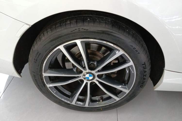 Used BMW 2 Series 2018 220i Convertible Coupe Sports Design Package