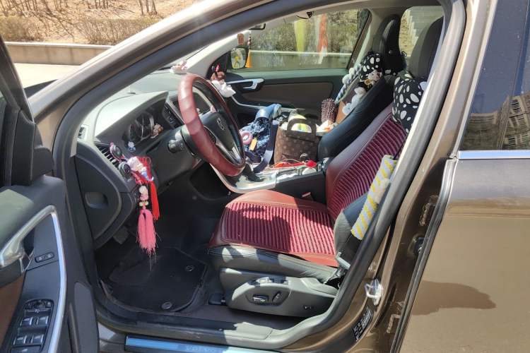 Used Volvo XC60 2017 T5 Smart Upgrade Edition
