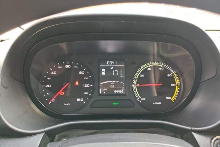 Used Roewe Clever 2021 302km All-Round Version
