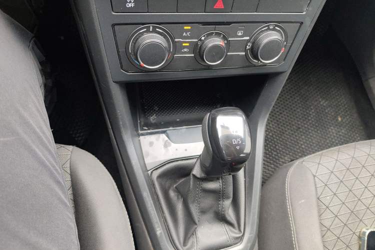 Used Volkswagen T-Cross 2023 1.5L Automatic Fashion Edition Gear Lever