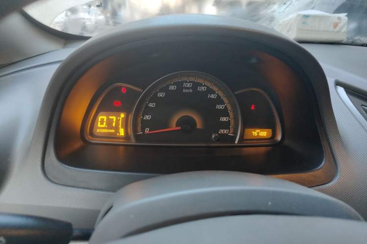 Used Chevrolet Sail 2013 Sedan 1.2L Manual Warm Edition