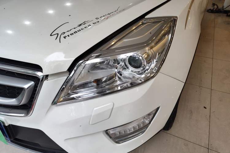 Used BAIC Senova X65 2015 2.0T Manual Luxury Edition
