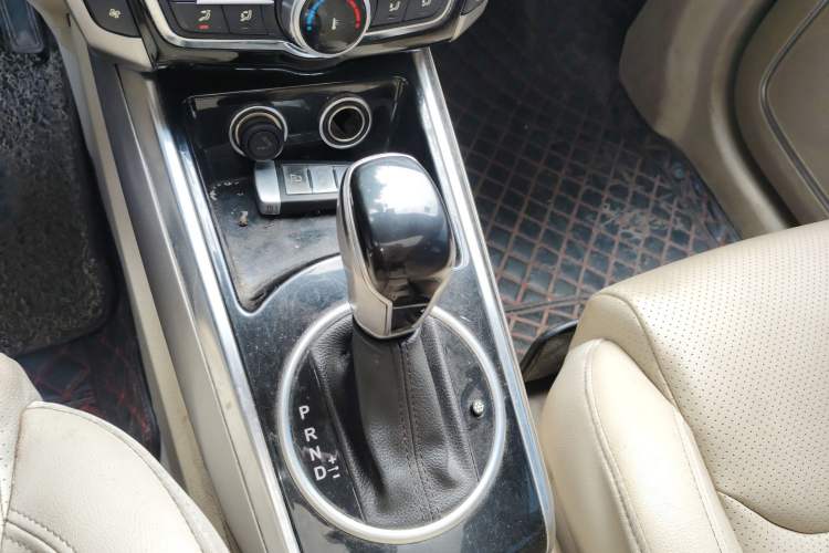 Used Zotye Domy X5 2017 Upgraded Model 1.5T CVT Landlord Edition
