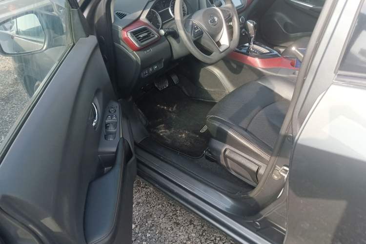 Used Nissan Lannia 2016 1.6L CVT Smart Cool Edition