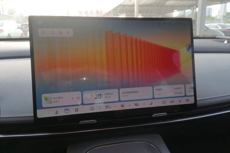 Used Nissan N7 2025 625 Max Audio And AC Panel