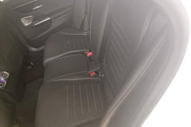 Used Mercedes-Benz C-Class 2022 C 200 L Sport Edition Left Rear Seat