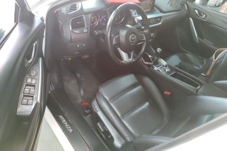 Used Mazda Atenza 2017 2.0L Blue Sky Luxury Edition