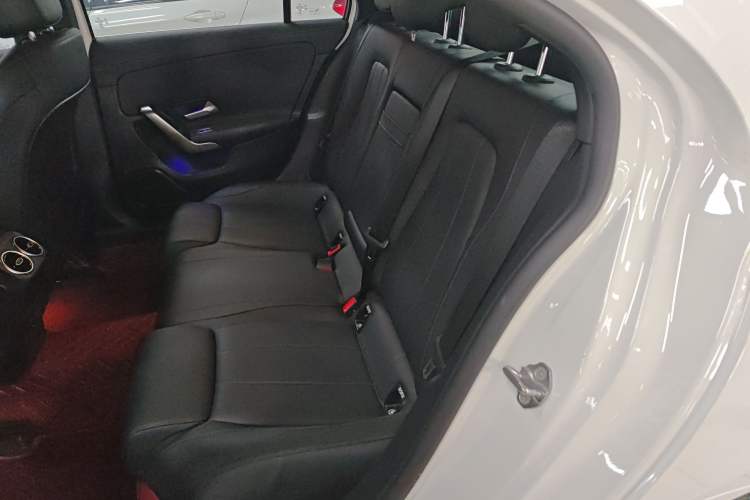 Used Mercedes-Benz A-Class 2022 Restyled A 200 L Sport Sedan Fashion Version
