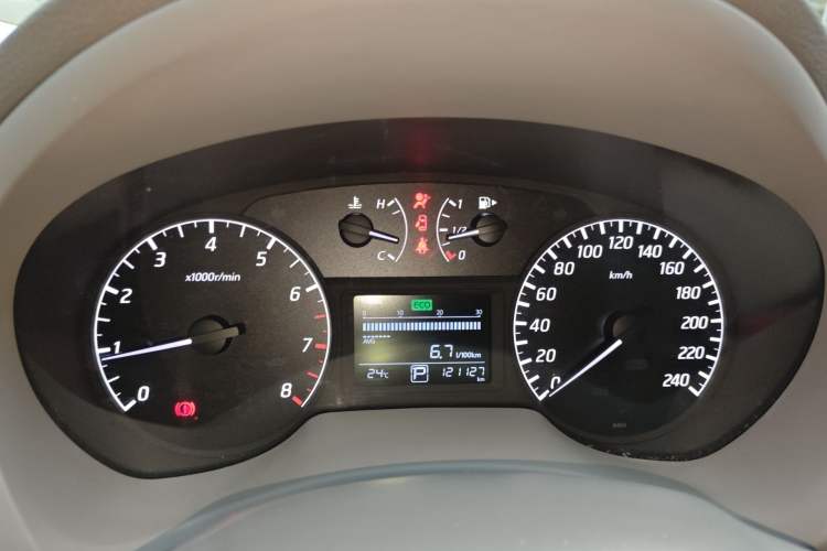 Used Nissan Sylphy 2014 1.6XV CVT Deluxe Edition
