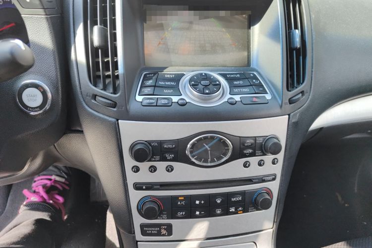 Used Infiniti G Series 2009 G37 Audio And AC Panel