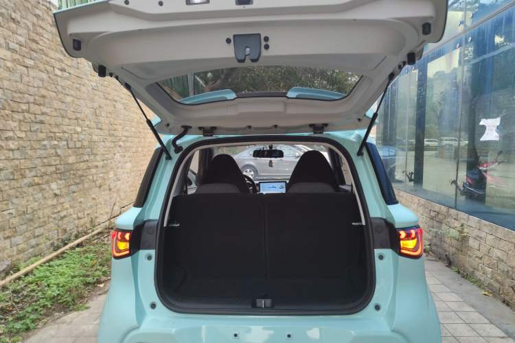 Used Cowin October 2023 201km Wave Rider Edition