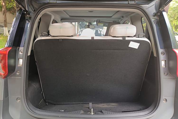 Used Chery New Energy Little Ant 2021 200 000 Yuan Ant Fan Edition Energized Version NMC Lithium Battery 408 km Trunk