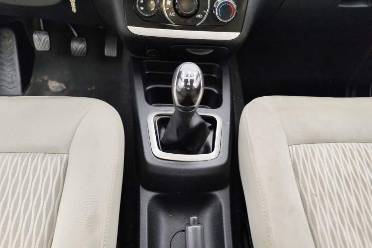 Used HYOSOW H2 2016 H2E 1.5L Elite Model BJ415B