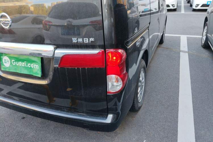 Used Nissan NV200 2016 Revised Version 1.6L Manual Luxury Edition