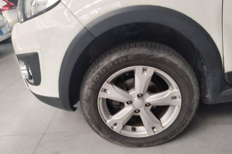 Used Haval H1 2017 Red-Label 1.5L AMT Luxury Model