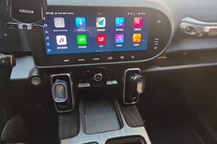 Used Haval DARGO 2021 2.0T DCT Two-Wheel Drive Chinese Mastiff Edition Audio And AC Panel