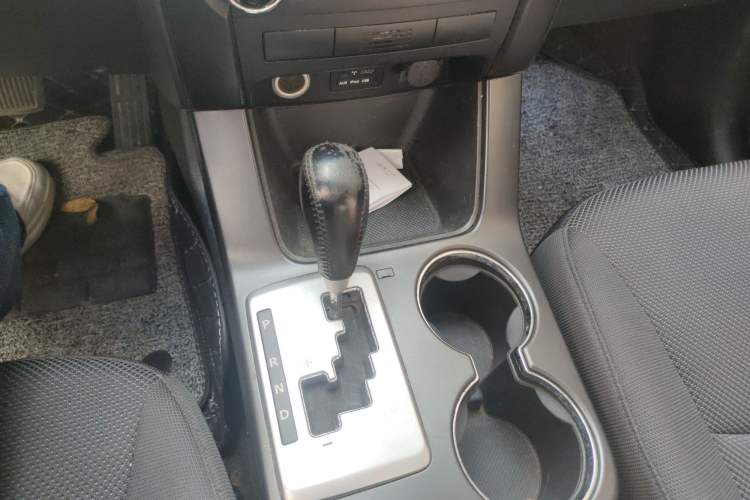 Used Kia Sorento 2012 2.4L Gasoline Comfort Edition
