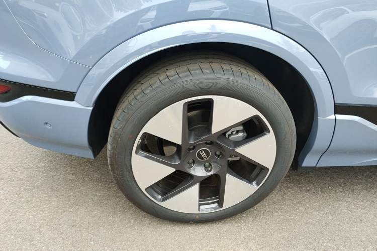 Used Audi Q6L e-tron 2026 First Launch Navigation Edition