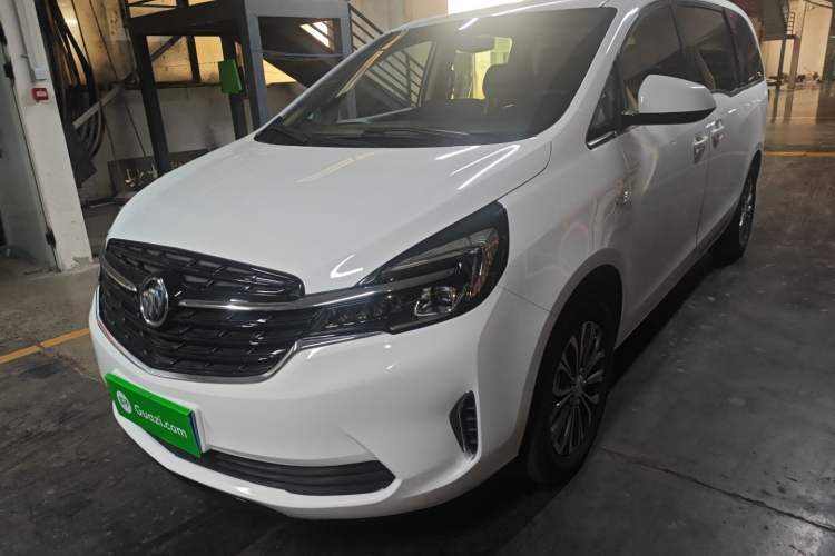 Used Buick GL8 2022 Land Cruiser Executive Class 652T Comfort Model