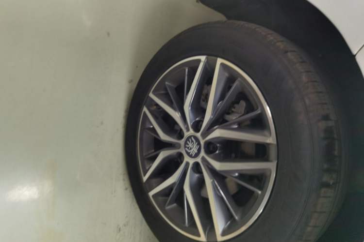 Used BYD Qin PLUS 2021 EV 500KM Premium Model
