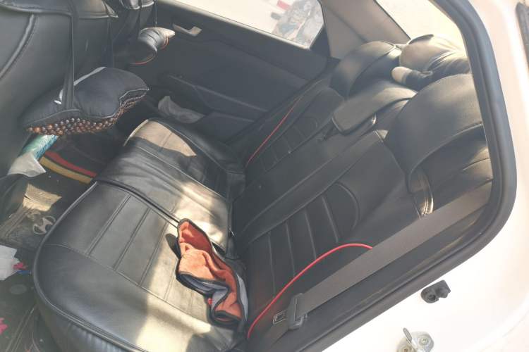 Used Hyundai Verna (new generation) 2020 1.4L Manual GLS Cool Edition Left Rear Seat