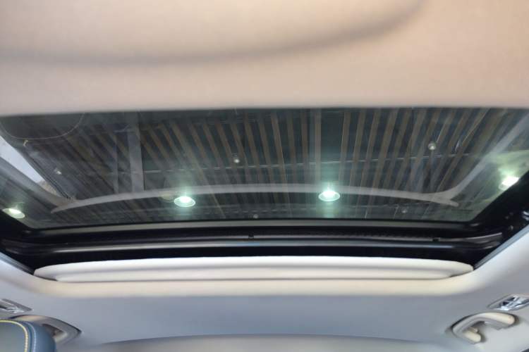 Used Geely Auto Emgrand L HiP 2024 Longteng Edition 1.5TD-DHT Pro 100KM Superior Model