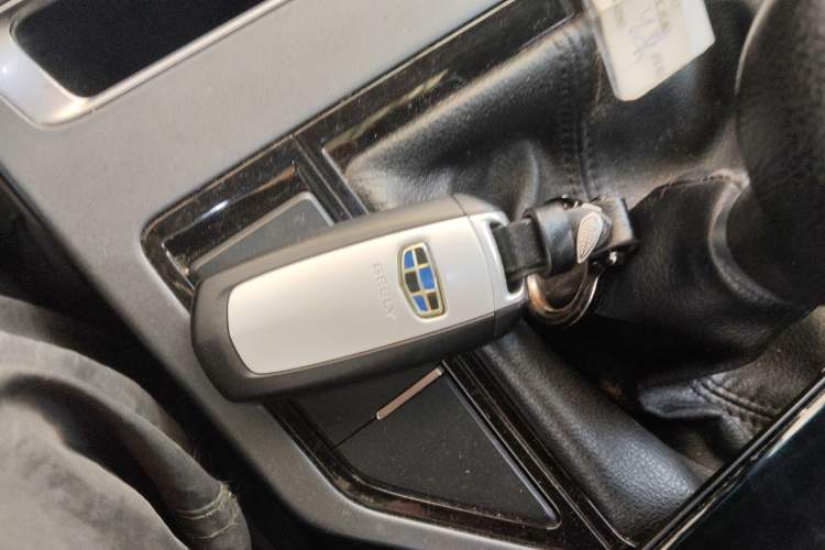 Used Geely Auto Vision S1 2018 1.5L Manual FENGXING Model