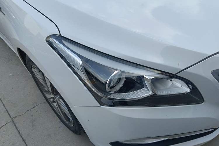 Used Hyundai Mistra 2016 1.6T Automatic Flagship TOP Model Right Front Headlight